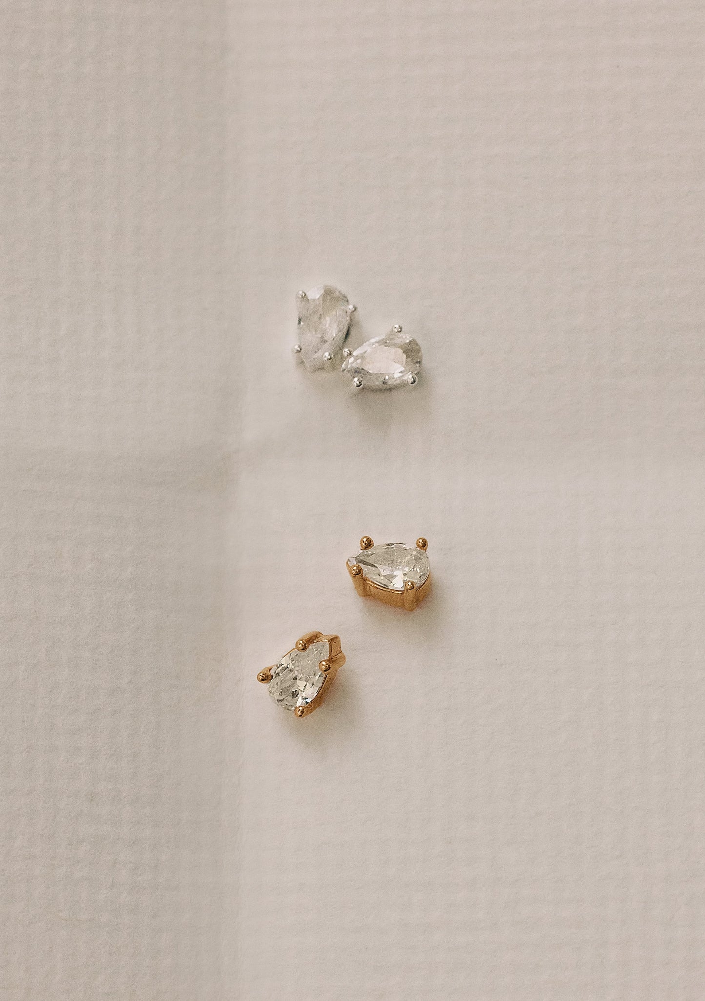Valentine Flat Back Studs - Gold
