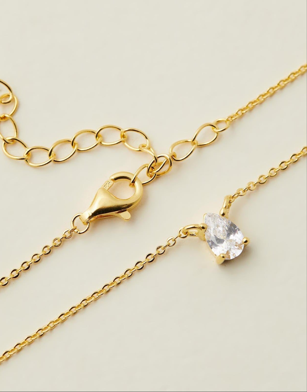 Valentine Necklace - Gold